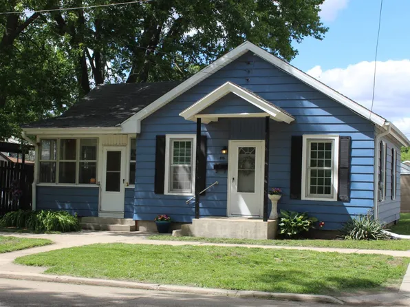 816 W Madison St, Ottawa, IL 61350