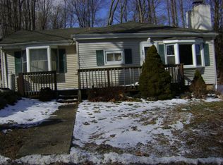 182 Monroe Trl, Hopatcong, NJ 07843