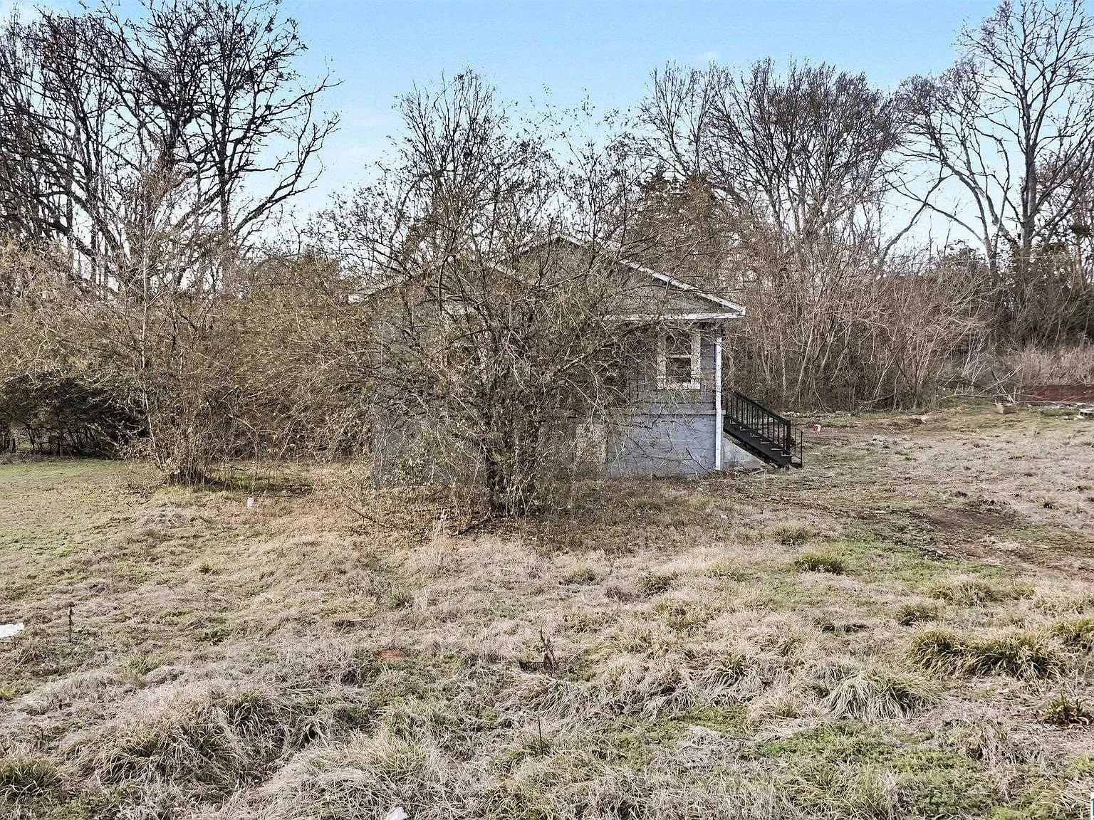 3 bed, 2.0 bath, $1,195 — Photo 3