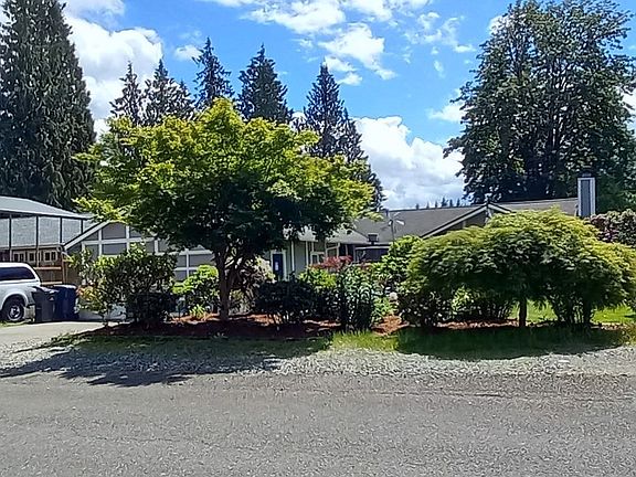 3rd image of 5708 145th St NE