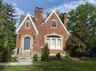 1137 Gilbert Ave, Saint Louis, MO