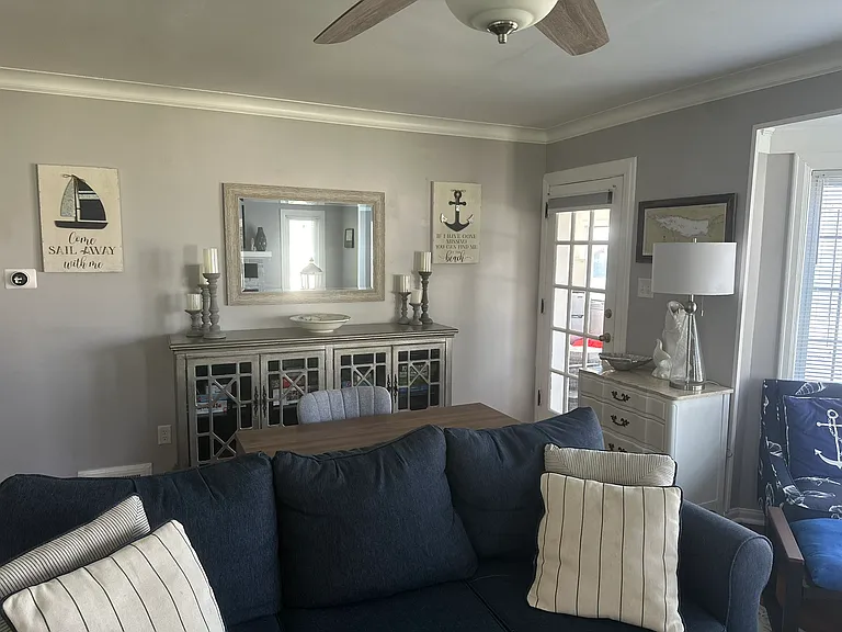 1246 Palmer Cir — Photo 5