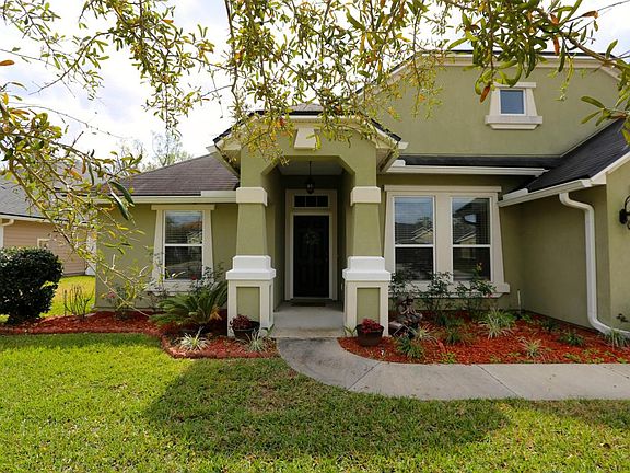 3rd image of 4202 Charlton Creek Ct