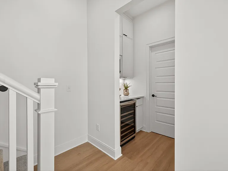 Ballantyne Townhomes at Elm — Photo 11