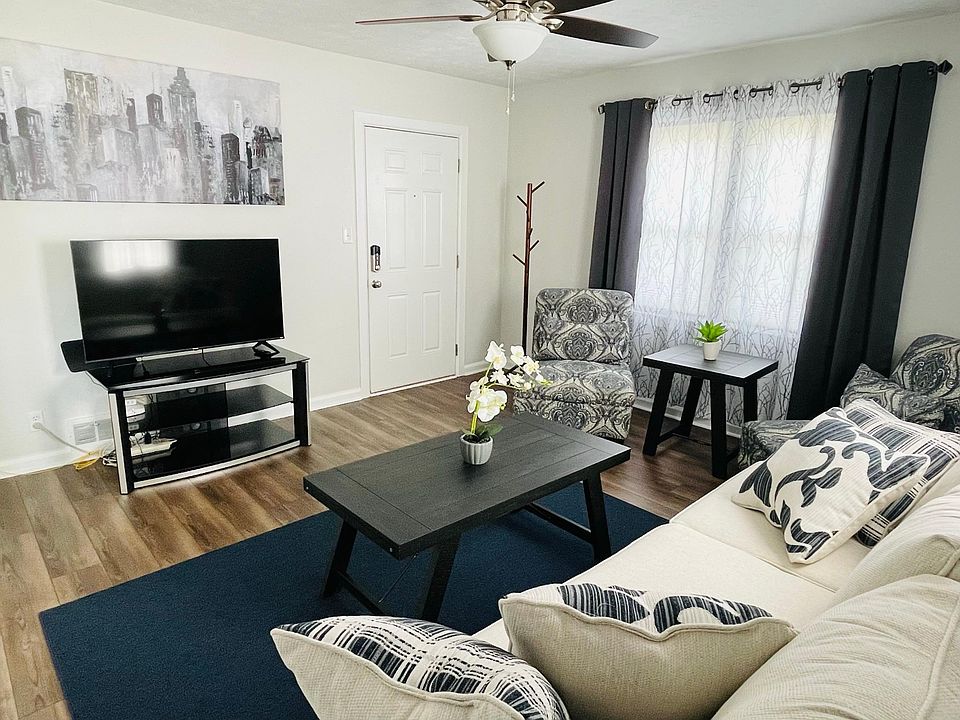 1st image of 420 N 2nd St #3