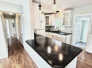 2529 Miami Beach Dr, Flint, MI 48507