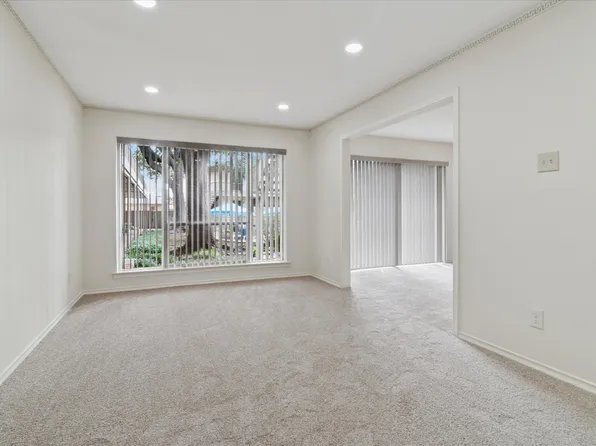 11118 Valleydale Dr #A, Dallas, TX 75230