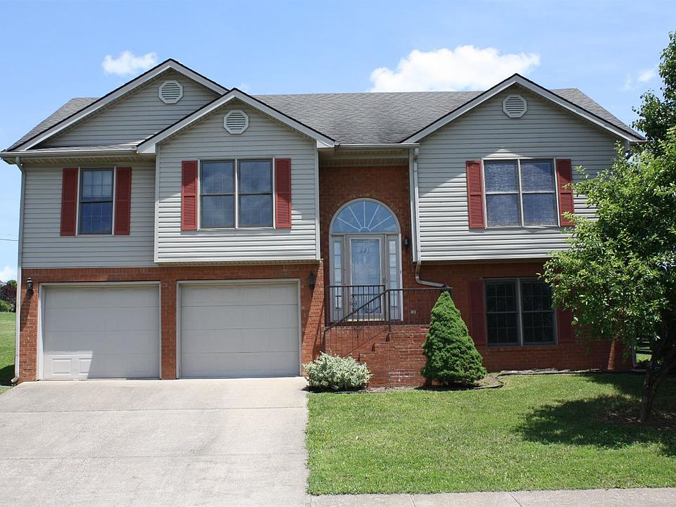 1st image of 221 Percheron Dr