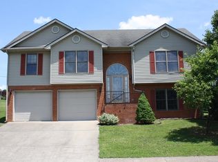 221 Percheron Dr, Richmond, KY 40475