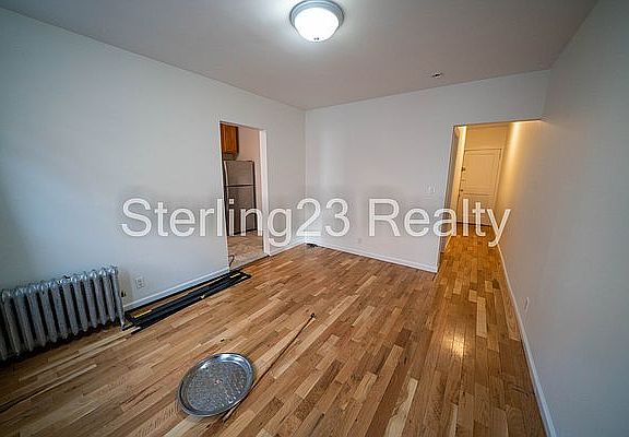 5th image of 30-51 34th St #2R