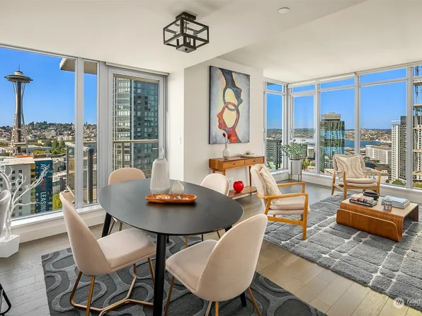 583 Battery Street #2203N, Seattle, WA 98121