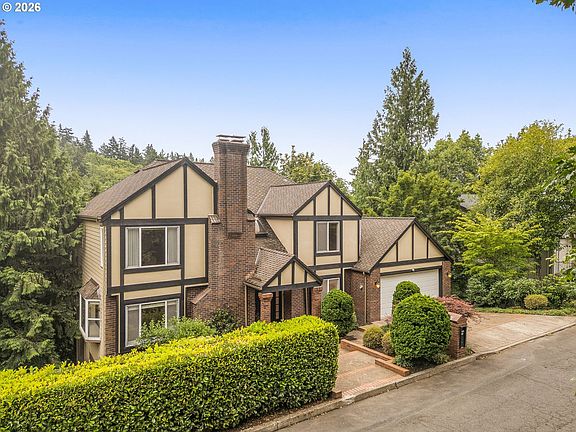 3rd image of 2636 SW 64th Pl