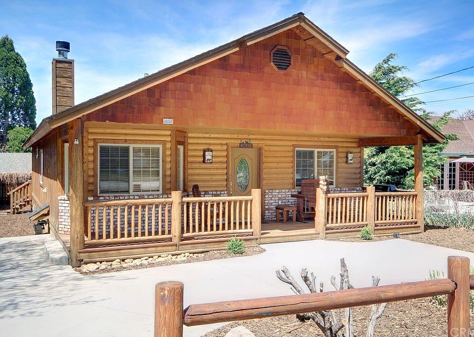 1st image of 42856 Willow Ave