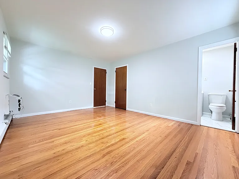 1229 Inwood Ter #2 — Photo 20