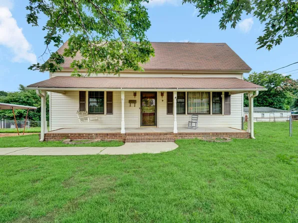 9 Langley St, Pelzer, SC 29669