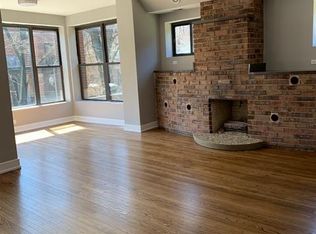 940 W Gordon Ter #1, Chicago, IL 60613