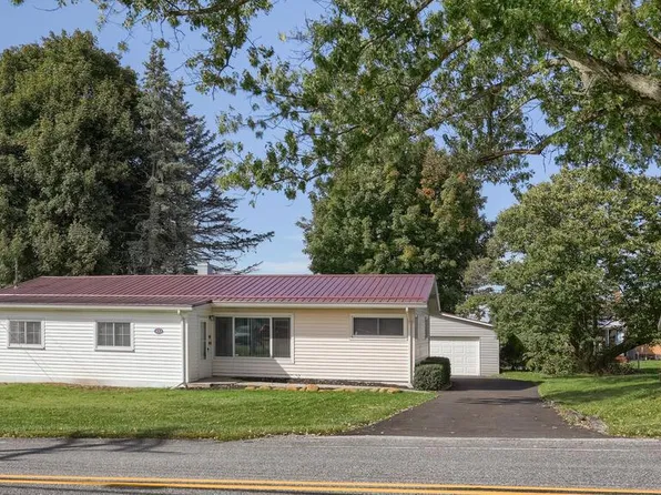 411 Luray Ave, Johnstown, PA 15904