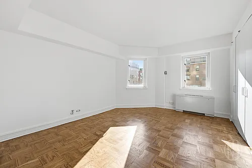 200 E 71st St #19C Photo 1