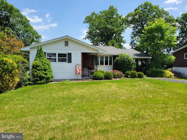 15612 Harvest Dr SW, Cresaptown, MD 21502
