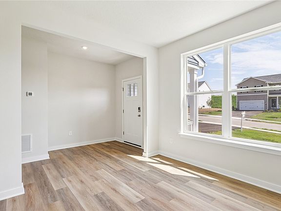 2nd image of 214 Rolling Mill Ln