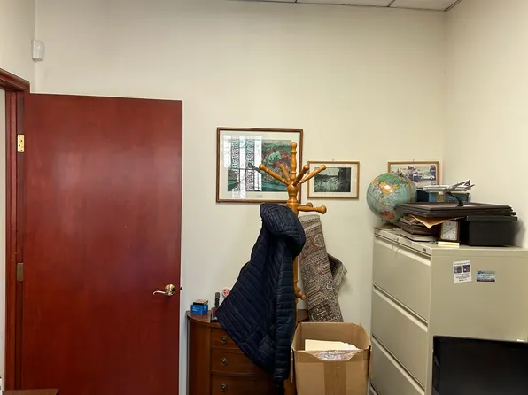 571 West 183rd Street image 29 of 31