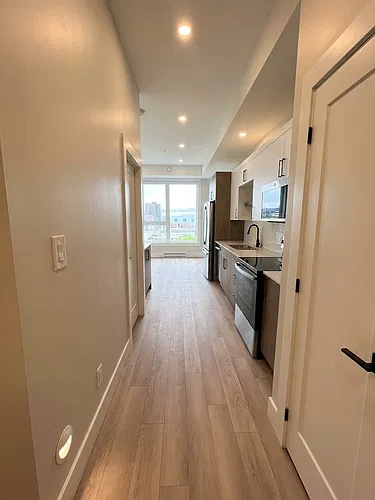Floor plan 403