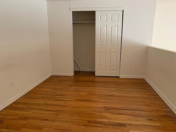 5th image of 929 Lombard St #933