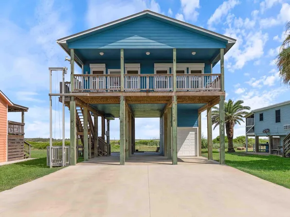 403 Beachfront Dr, Matagorda, TX 77457