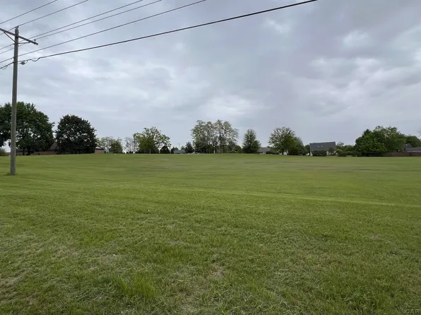 6000 S Occidental Rd, Tecumseh, MI 49286