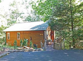 365 Hawks View Ter, Murphy, NC 28906