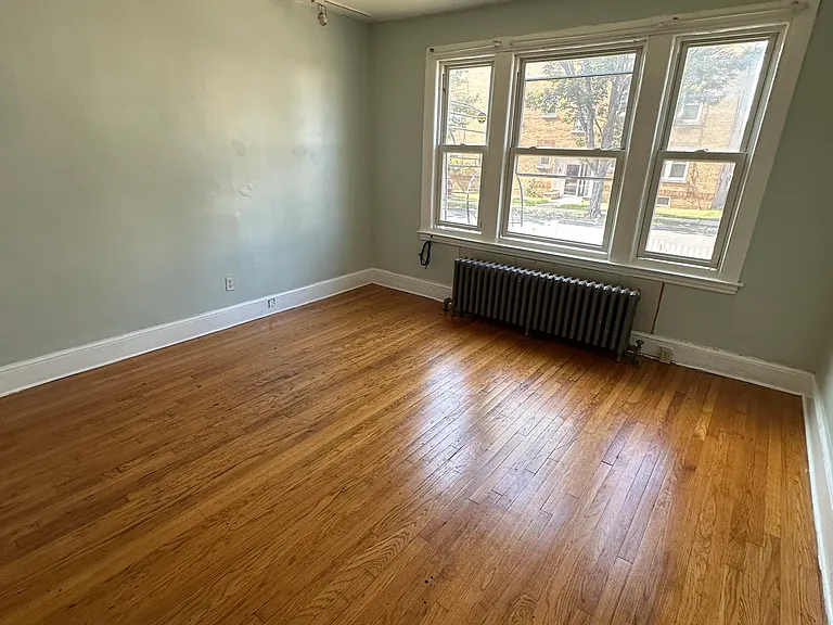 77 Hanmer St #1E — Photo 17