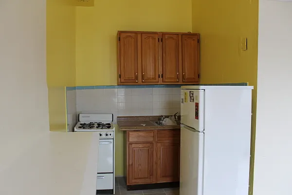 Rented by H.P. Greenfield Real Estate | media 6