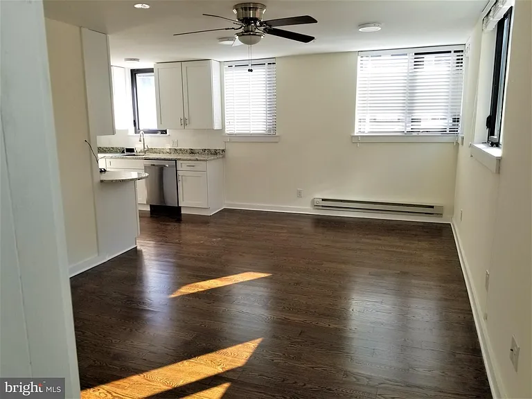 600 Addison St #1A — Photo 6