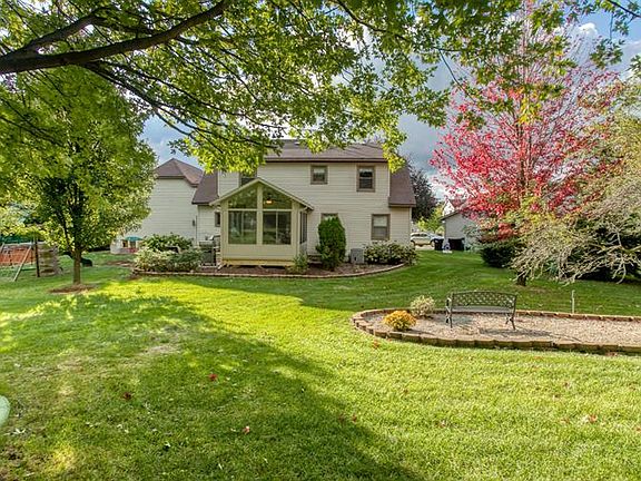 5th image of 3257 City View Ct