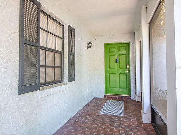 5th image of 1830 Crownwood Dr