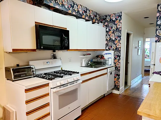 Rented by Ideal Properties Group | media 21