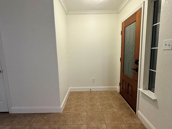 4th image of 19715 Ringwald Ct