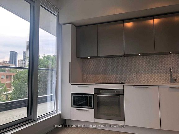 2nd image of 85 Wood St #511