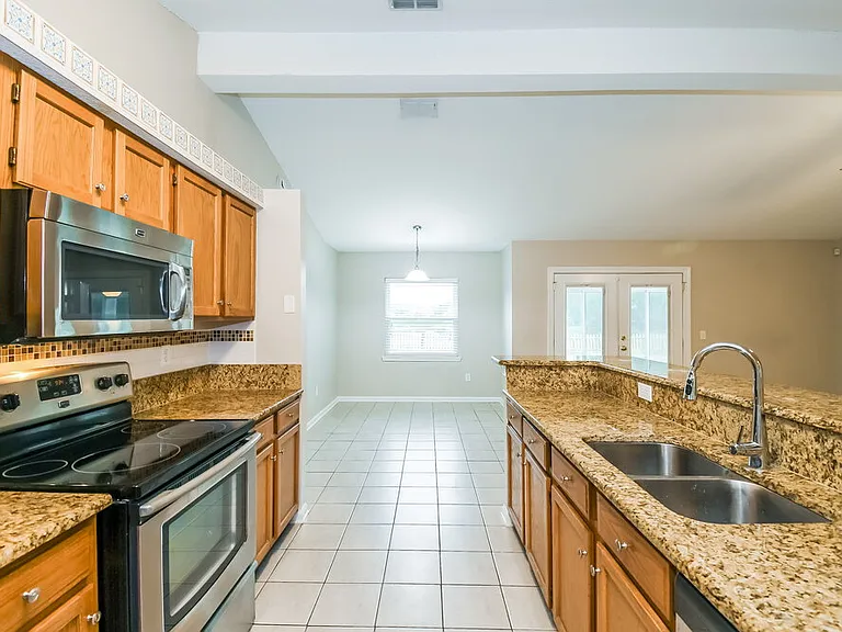 409 Sweet Jasmine Way — Photo 8