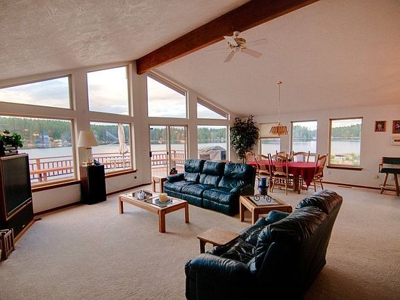 3rd image of 1921 E Mason Lake Dr E
