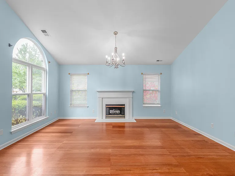 9220 Kimmel Ln — Photo 6