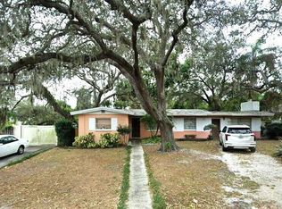 2304 W Woodlawn Ave, Tampa, FL 33607