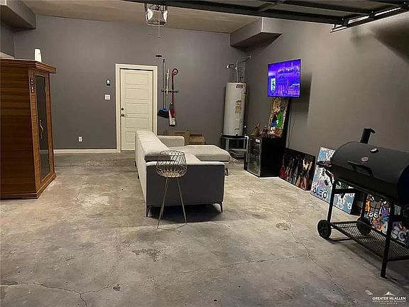 3rd image of 6828 N 4th St