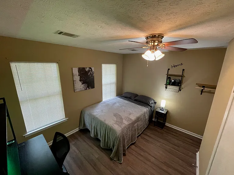 3260 Meadow Walk Ln — Photo 5