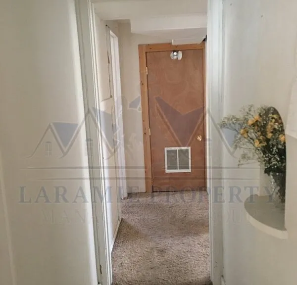 315 Flint St #C — Photo 9