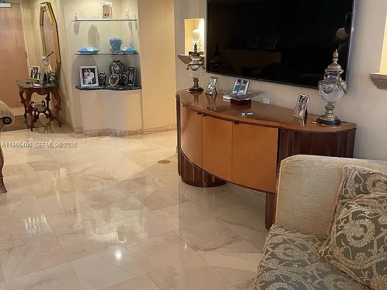 16445 Collins Ave #2328 — Photo 8