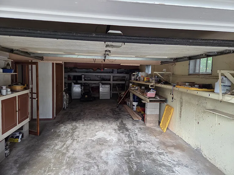 2 car garage.