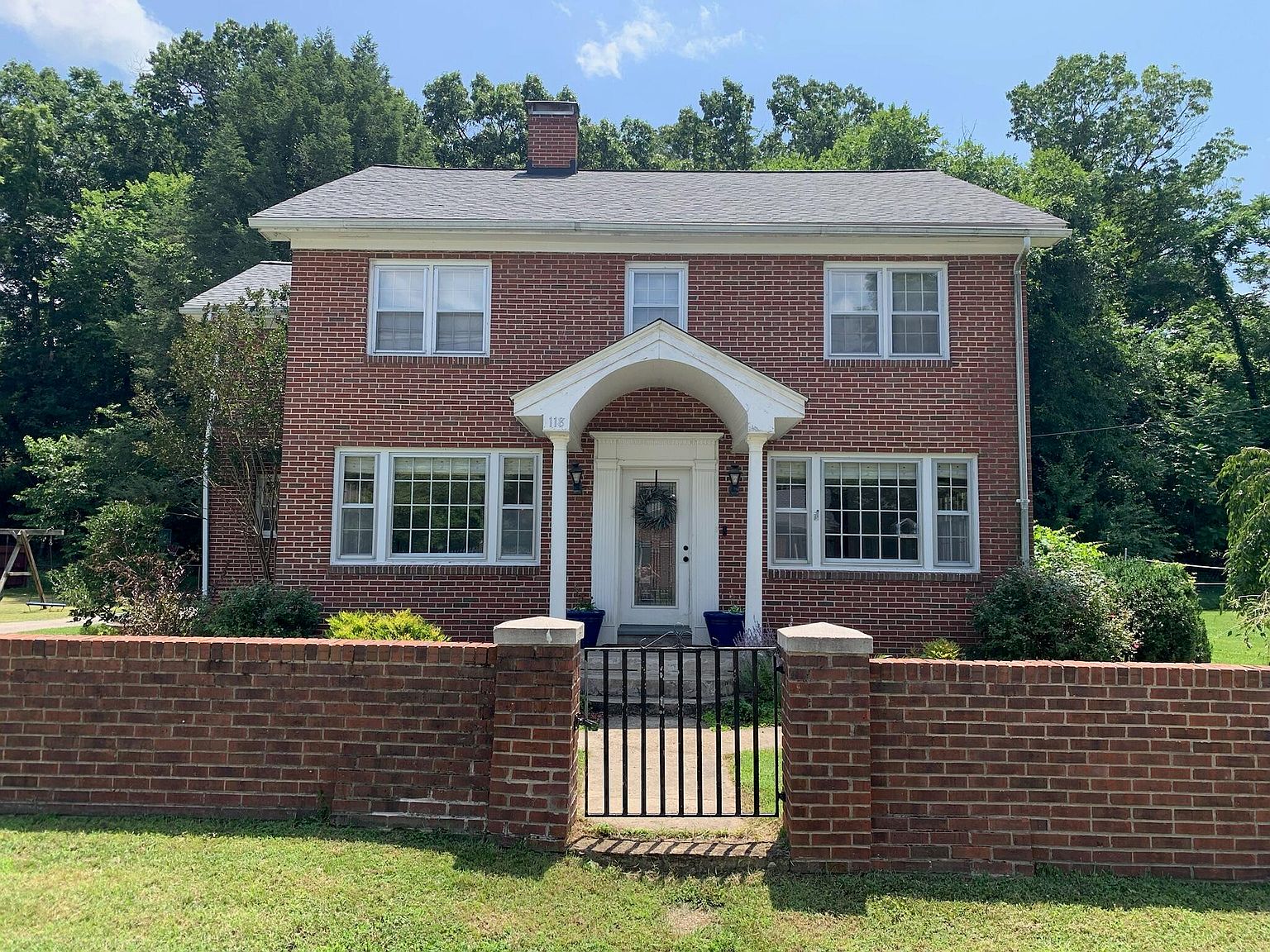 118 W 28th St, Buena Vista, VA 24416 MLS 137891 Zillow