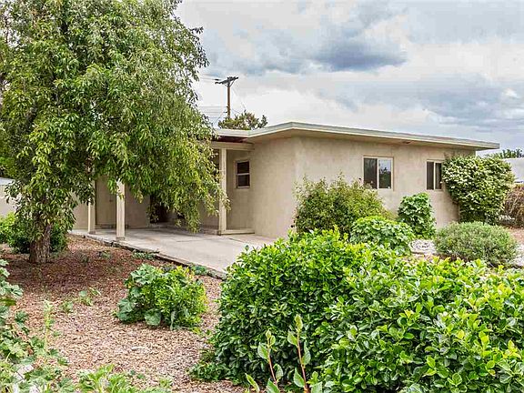 2nd image of 119 Solana Dr