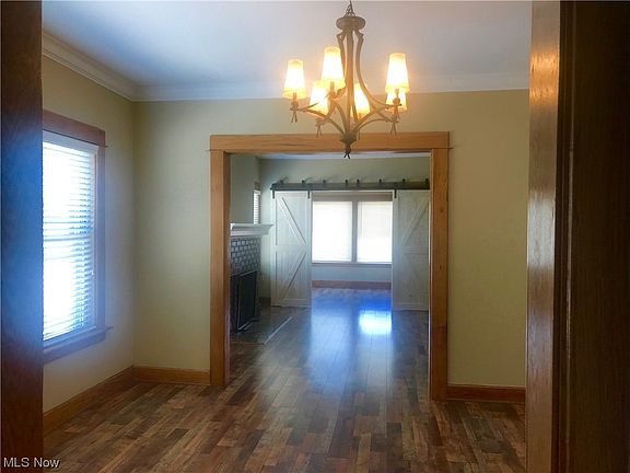 3rd image of 11433 Ashbury Ave #14